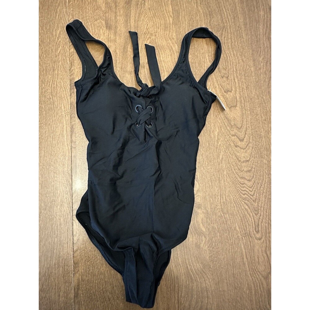 Aerie Swimsuit Women’s XS Black One Piece Grommet Scoop One Piece